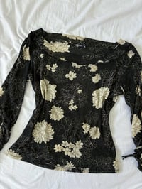 Image 5 of 00s brown floral shirt // L