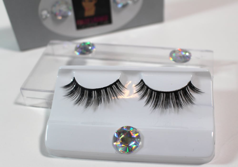 Image of Natural Missy Lashes