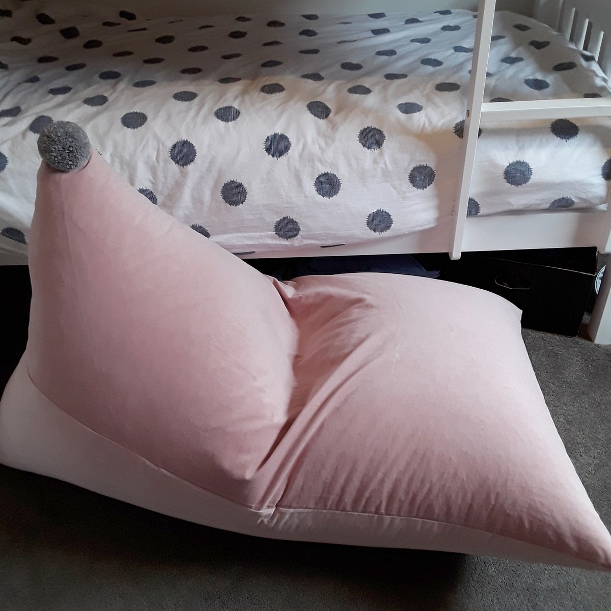 Pink Velvet / BAUD+CO