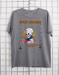 HELLS KITCHEN TEE  [GREY]