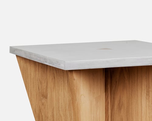 Image of Table Olix