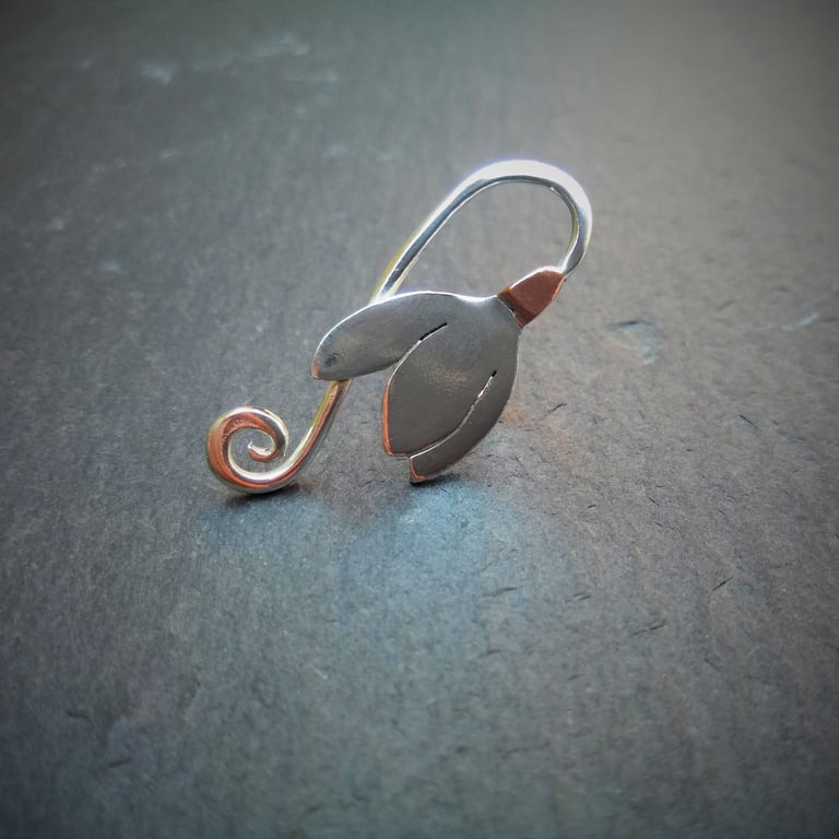 Little Snowdrop Lapel Tack Image 2