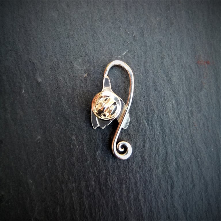 Little Snowdrop Lapel Tack Image 4