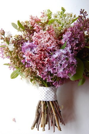 Image of Flower Arranging 101 - Online Workshop by Nicole's Classes (125 USD)