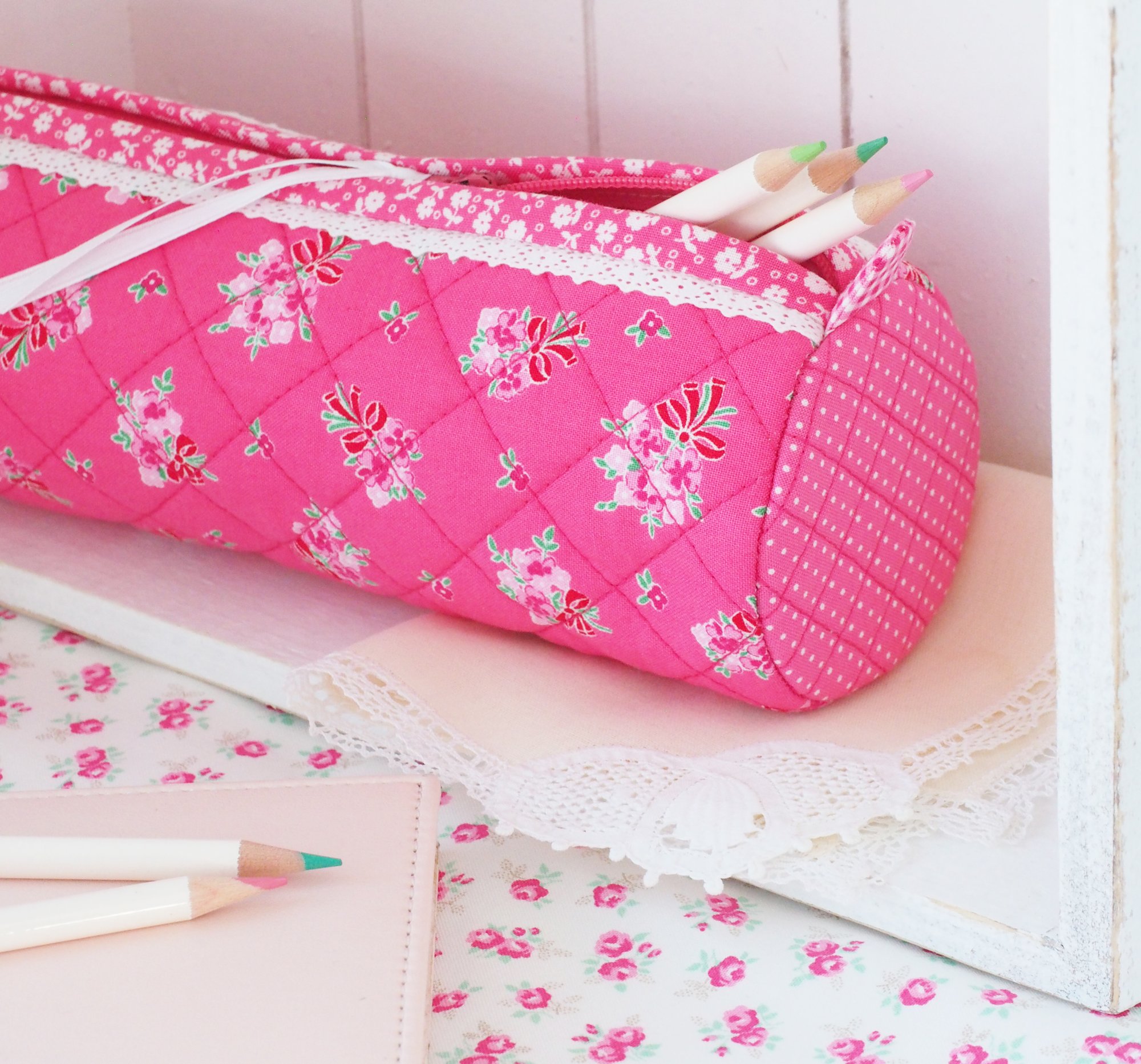 PDF Round Pencil Case Pattern Pretty By Hand