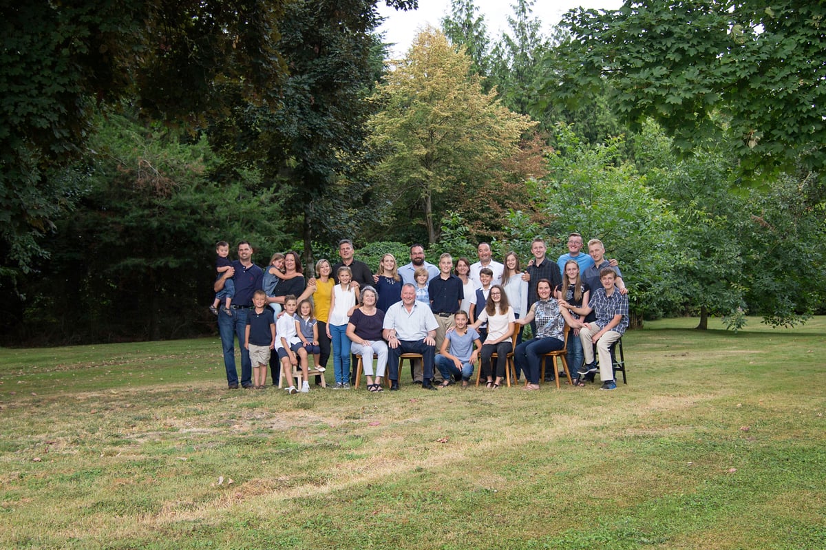 Image of EXTENDED FAMILY SESSION