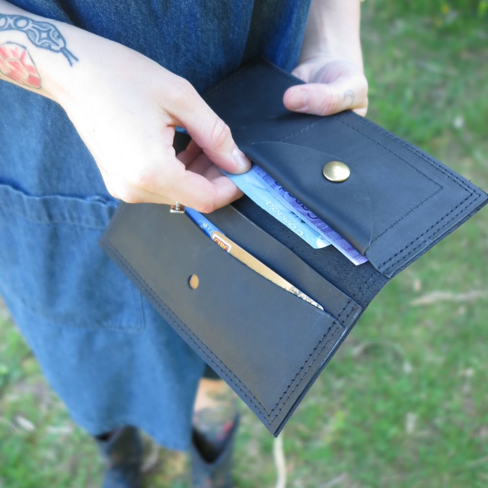 Image of Amber Wallet - Classic