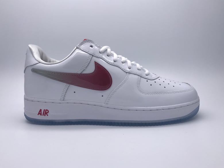 Image of NIKE AIR FORCE 1 LOW RETRO "TAIWAN"