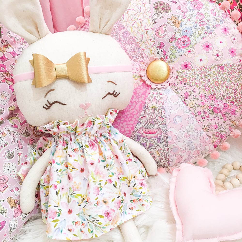 Image of {Ms Mae} Big Bunny