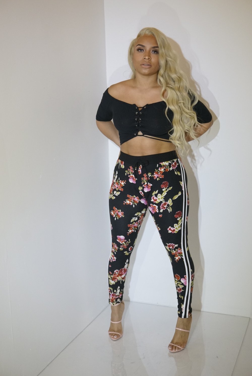 Image of Fully bloomed joggers