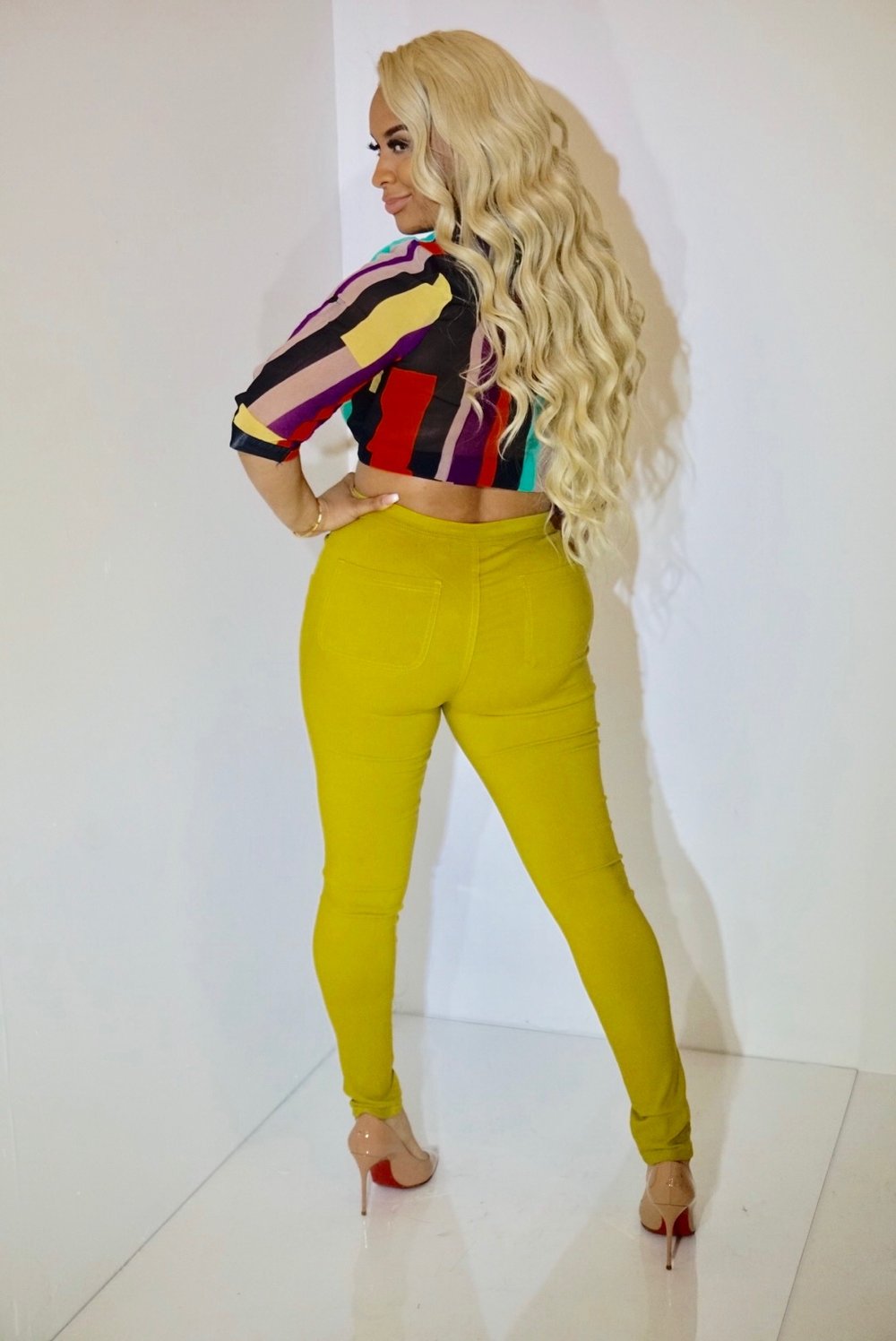 Image of High-Yellow high waisted pants