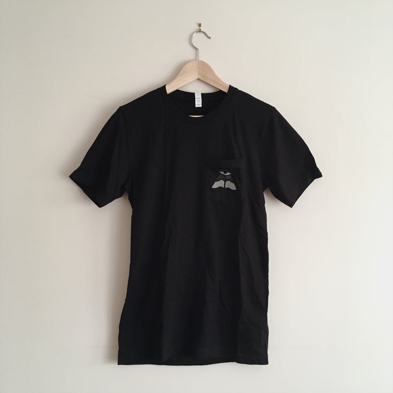Image of Read Flag T-Shirt
