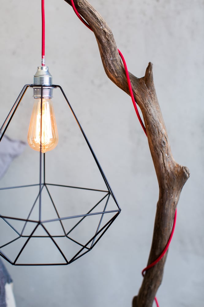 Image of Driftwood lamp with Edison bulb. Treibholzlampe. Metal shade. Red wire. Floor Lamp.