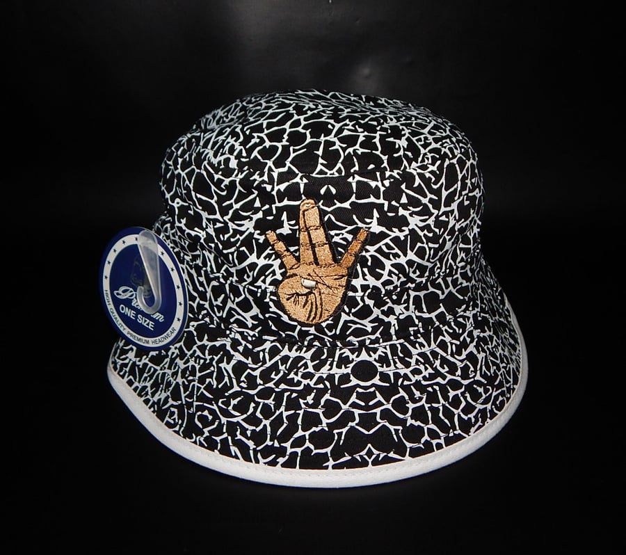 Image of West Elephant Print Bucket