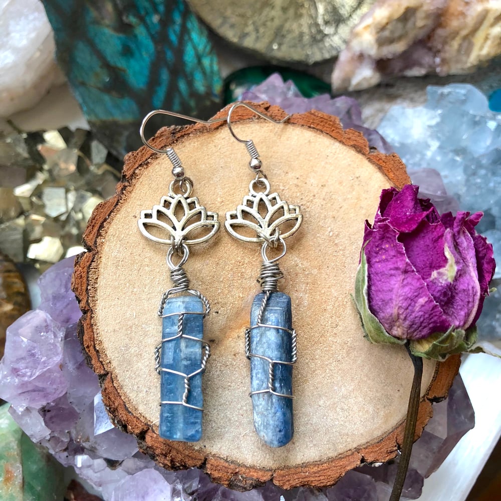 Image of Blue Kyanite Lotus Blossom Earrings