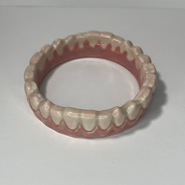 Teeth Bracelet G - 7.25 in Inner Circumference