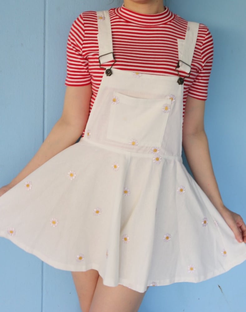 Image of Off White Daisy Pinafore