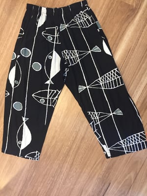 Image of Three quarter Linen pants black and white - pa01