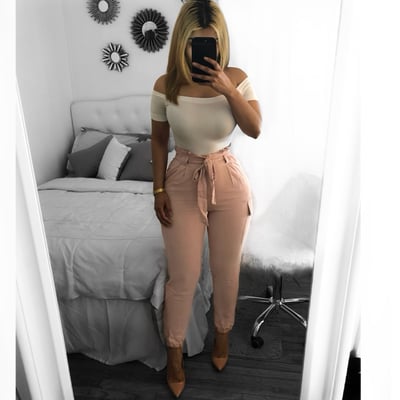 Image of Rose cargos