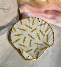 Image 2 of Scallop Trinket Dish SD105