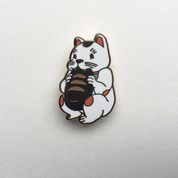 Image of Lucky Cat Pin