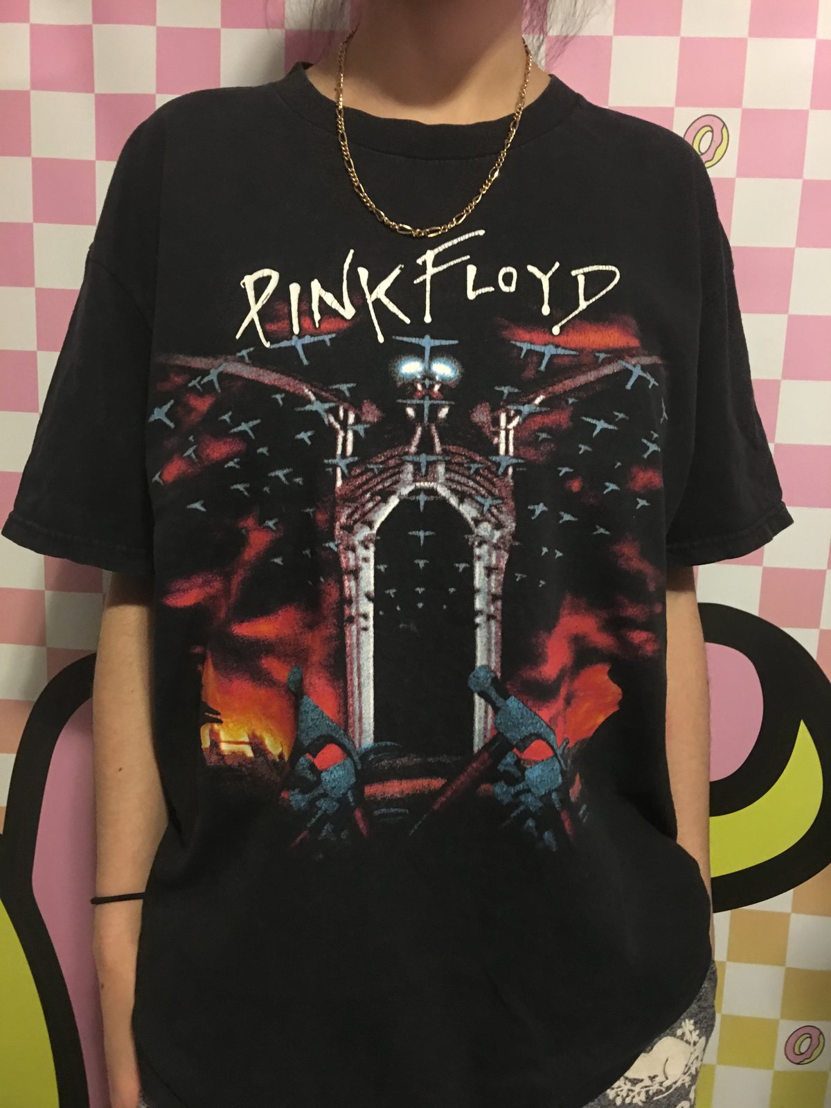 pink floyd the wall t shirt