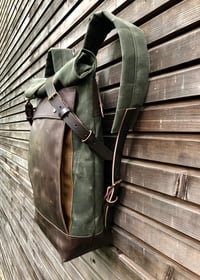 Image 3 of Medium size knapsack backpack in waxed canvas with leather front pocket