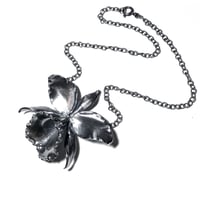 Image 4 of Cattleya pendant in sterling silver