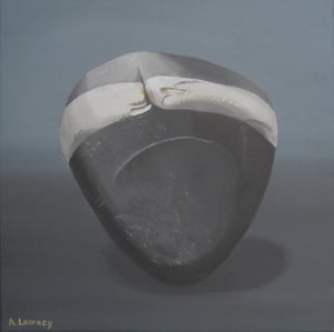 Image of Pebble with quartz band