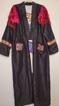 Image 2 of Rainbow 🌈 Bird Kimono