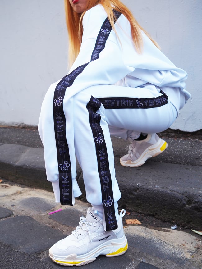 BRIGHT_WHITE TRACK SUIT