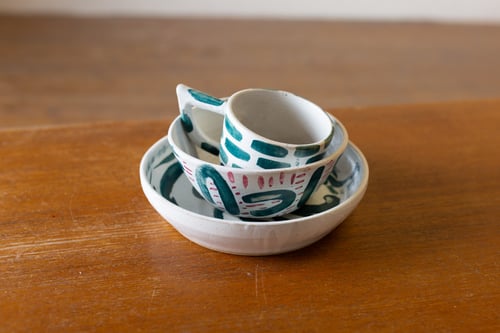 Image of Pre order: White and Green Brick Beak Handle Mug
