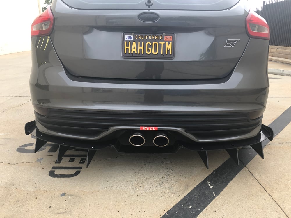 DownForceSolutions — 2013 2018 Ford Focus ST “V2” rear diffuser