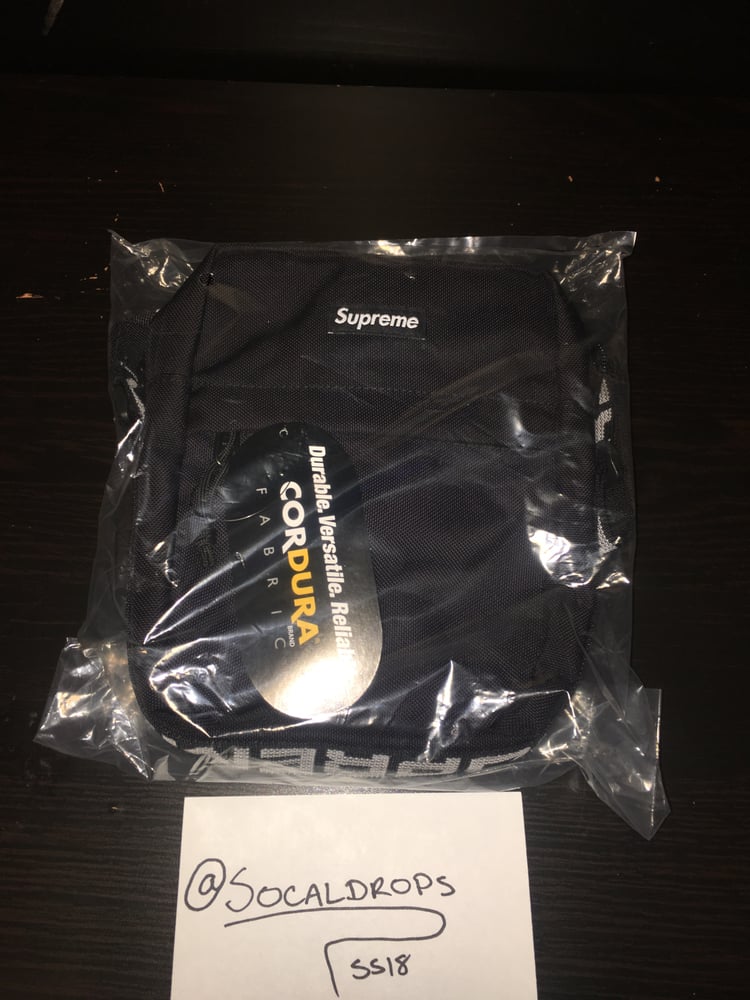 Image of Supreme Shoulder Bag Black