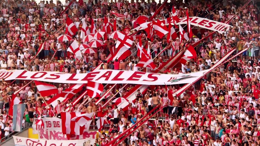 Image of ESTUDIANTES BUCKET HAT