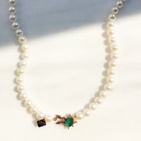 Image 2 of Art Deco Emerald Pearl Bead Necklace