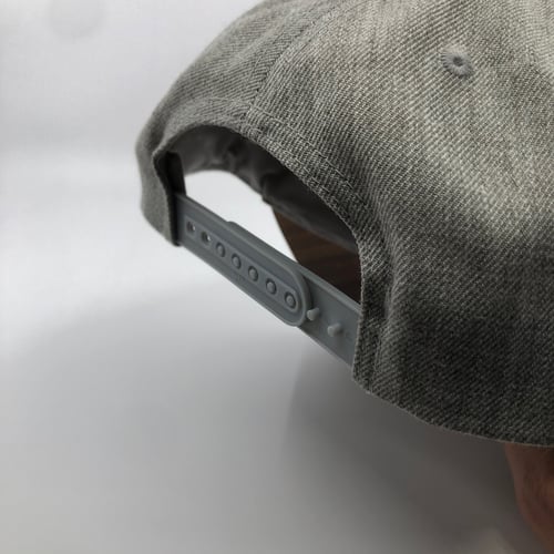 Image of Casquette Grise Noyer