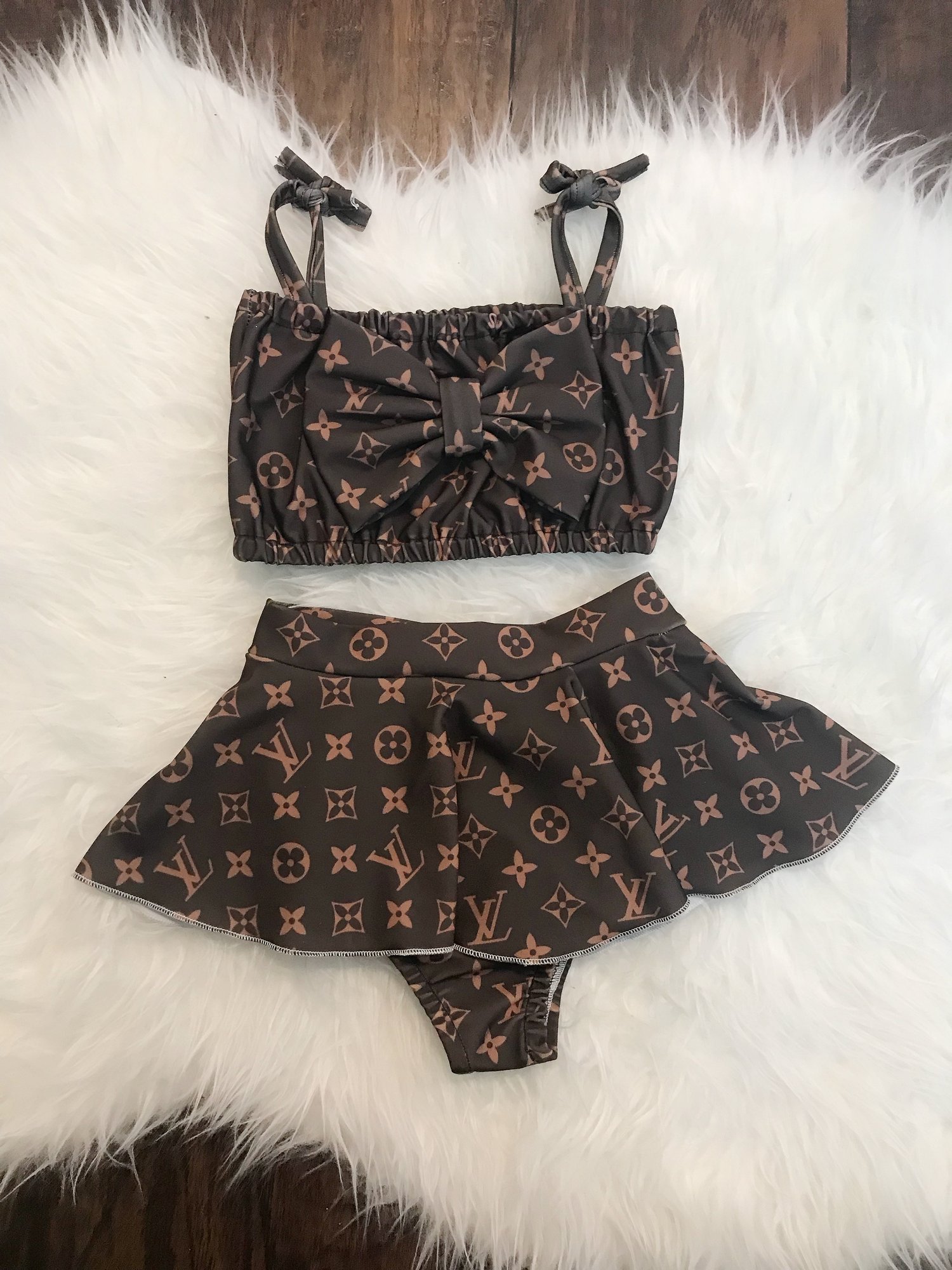 lv 2 piece outfits