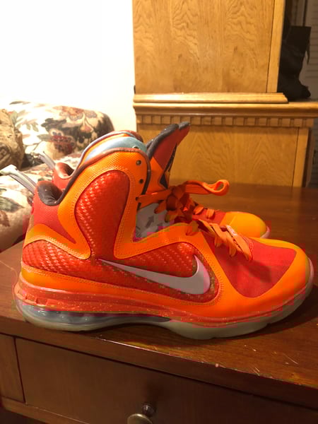 Image of Big Bang Lebron 9s size 10