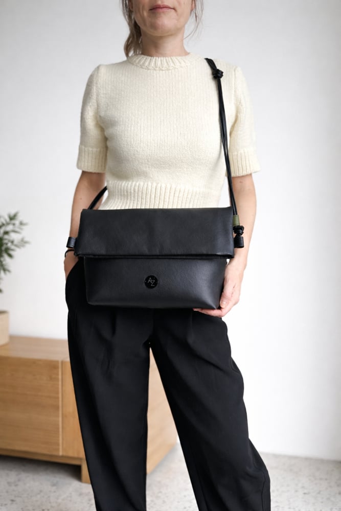 Image of Folded 2in1 bag black