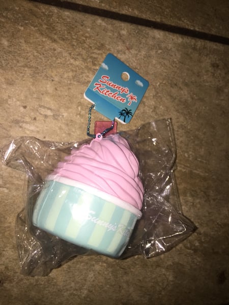 Image of Sunnys kitchen ice cream squishy