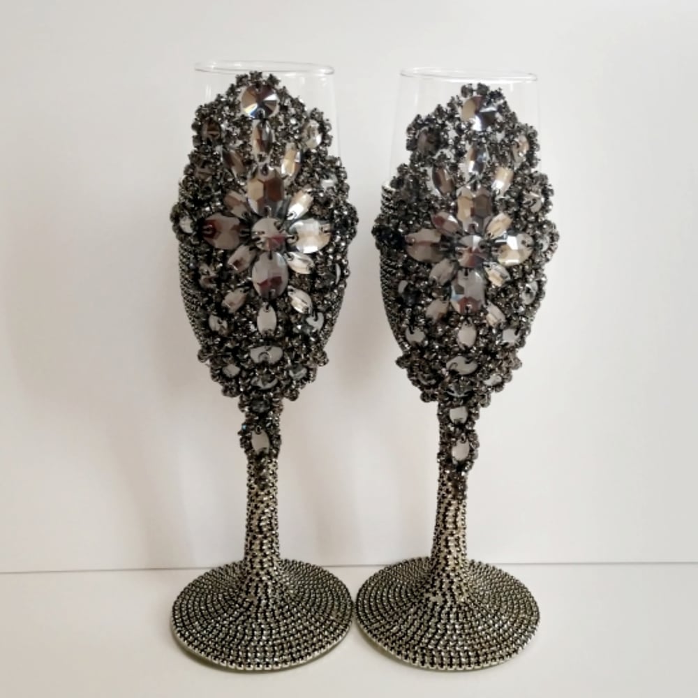 "Allison" Champagne Toasting Glasses ( available in other colors)