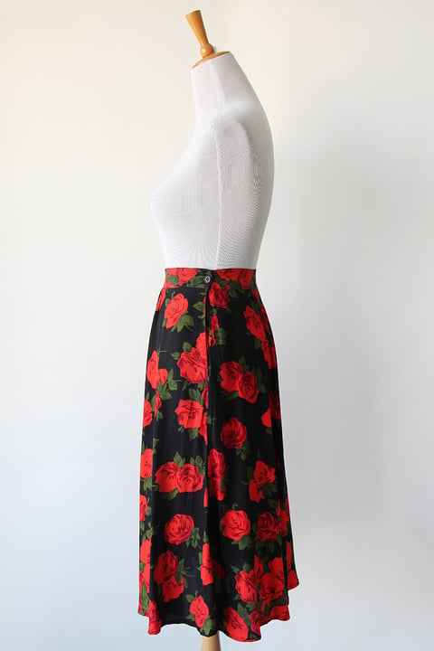 Image of SOLD Plenty Of Roses Sway Skirt