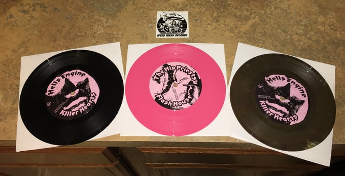 Image of US vs UK 4 way 7"split