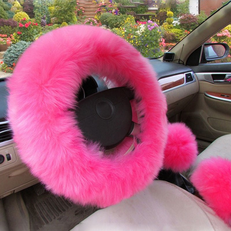 Image of Lux Faux Fur Steering Wheel Set
