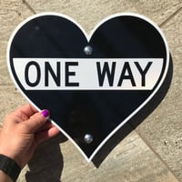 12” One Way Heart Sign (Signed)