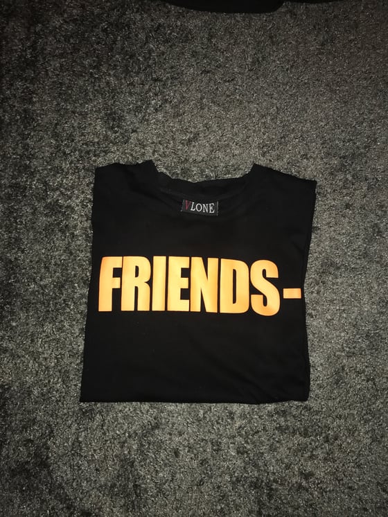 Image of VLONE “FRIENDS” TEE BLACK 2011 SIZE M