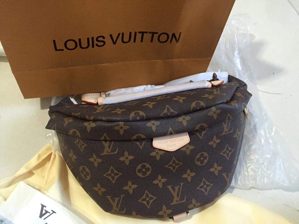 Louis vuitton cheap women's fanny pack