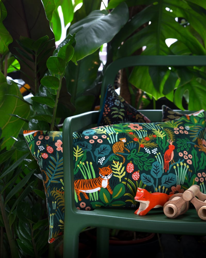 Image of Coussin JUNGLE NORA // Tissu Rifle Paper Co