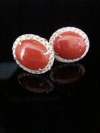 Image 4 of SUPERB STUNNING 18CT NATURAL CORAL AND DIAMOND 1-20CT CLUSTER EARRINGS